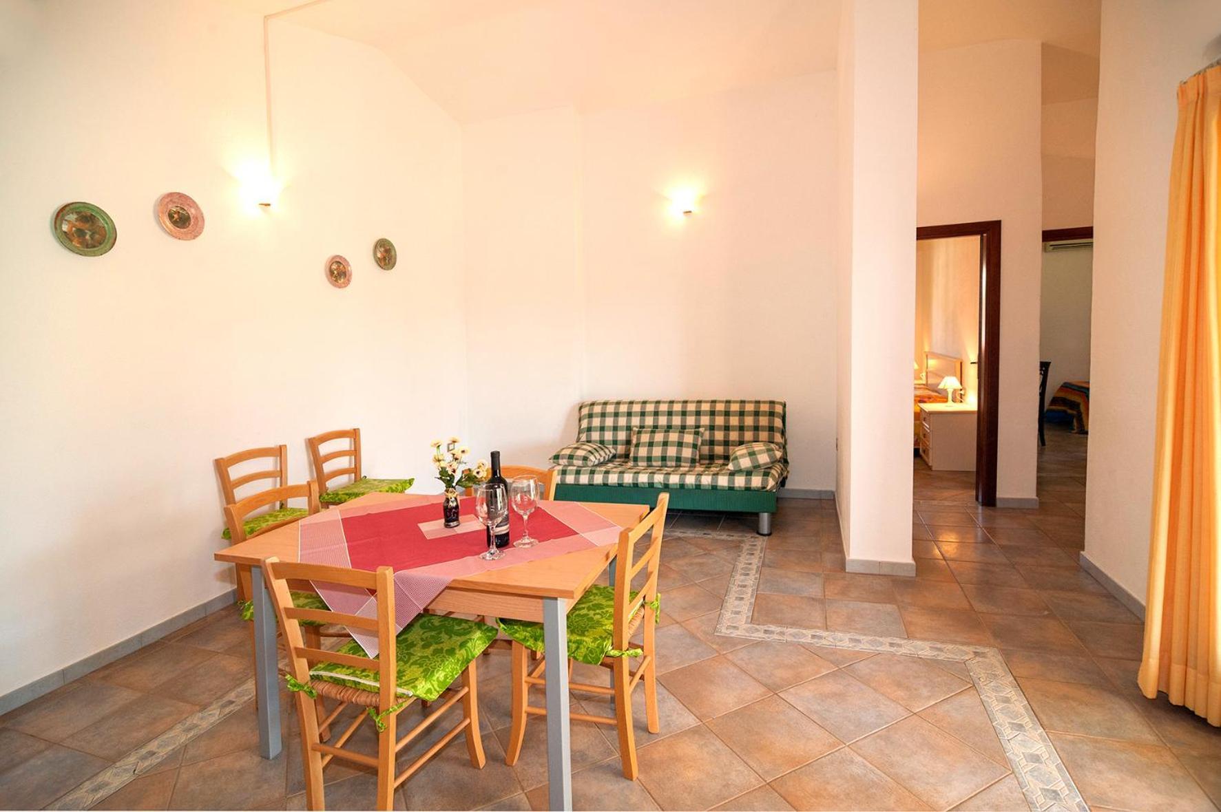 Li Troni Aparthotel Budoni Exterior photo